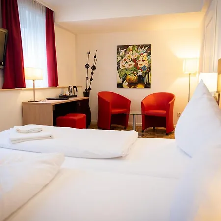 Altes Pfarrhaus 3* Эрнст