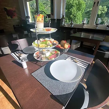 Altes Pfarrhaus 酒店 恩斯特