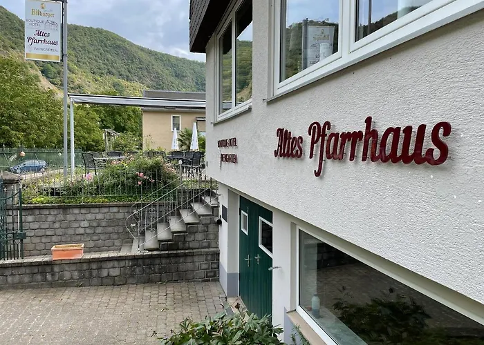 Altes Pfarrhaus Hotell Ernst