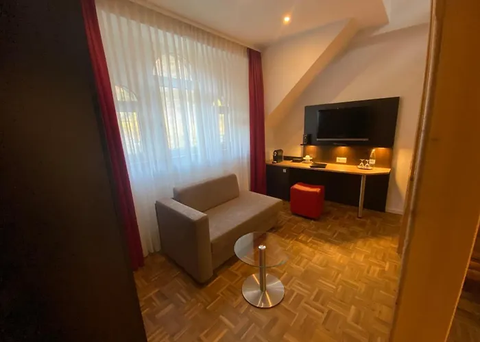 Altes Pfarrhaus 3* Ernst